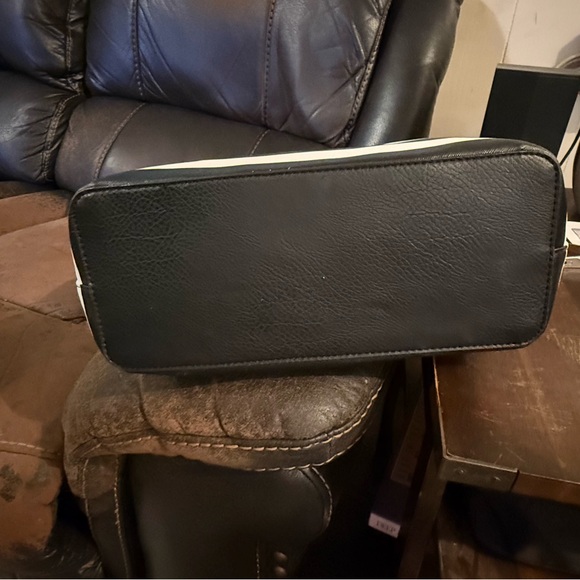 Black & White Striped Tote Bag with Charm - Picture 3 of 3